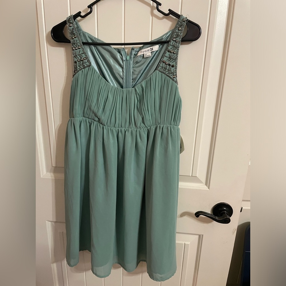 Forever 21 sleeveless dress